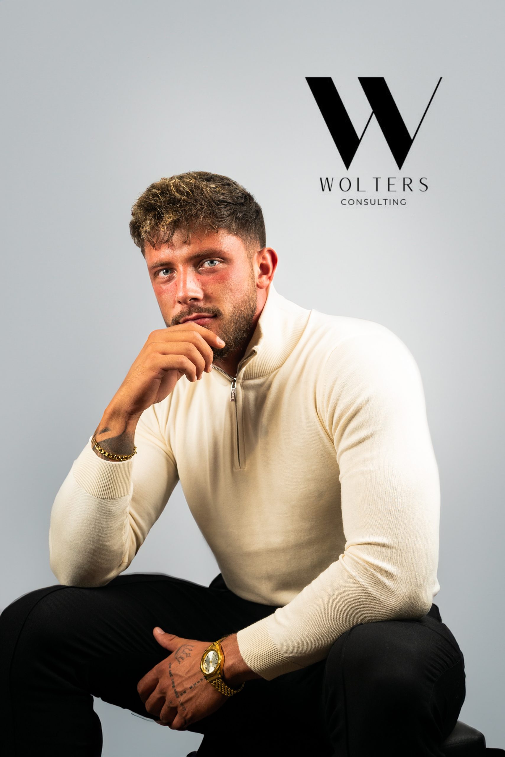 EAAE1E78-0BFD-4509-B953-64C52D95E8D8